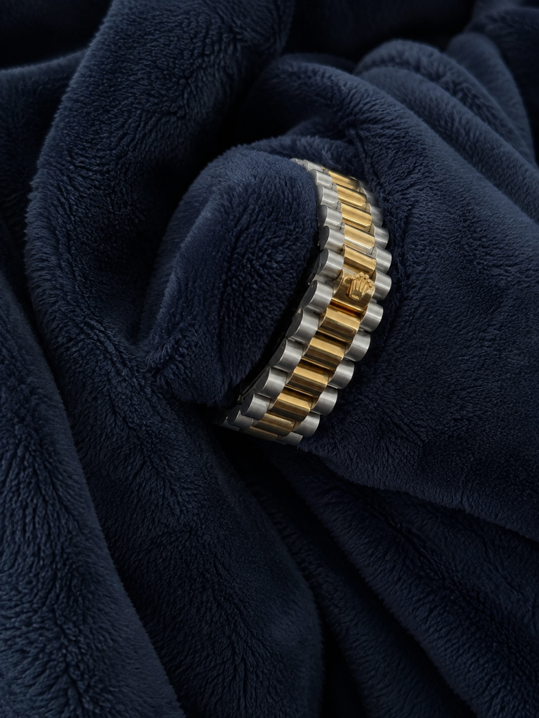 Rolex Datejust-Inspired Two-Tone Black Diamond Dial Watch