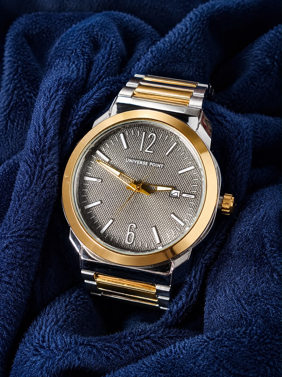 Universe Point Men’s Stainless Steel Analog Watch