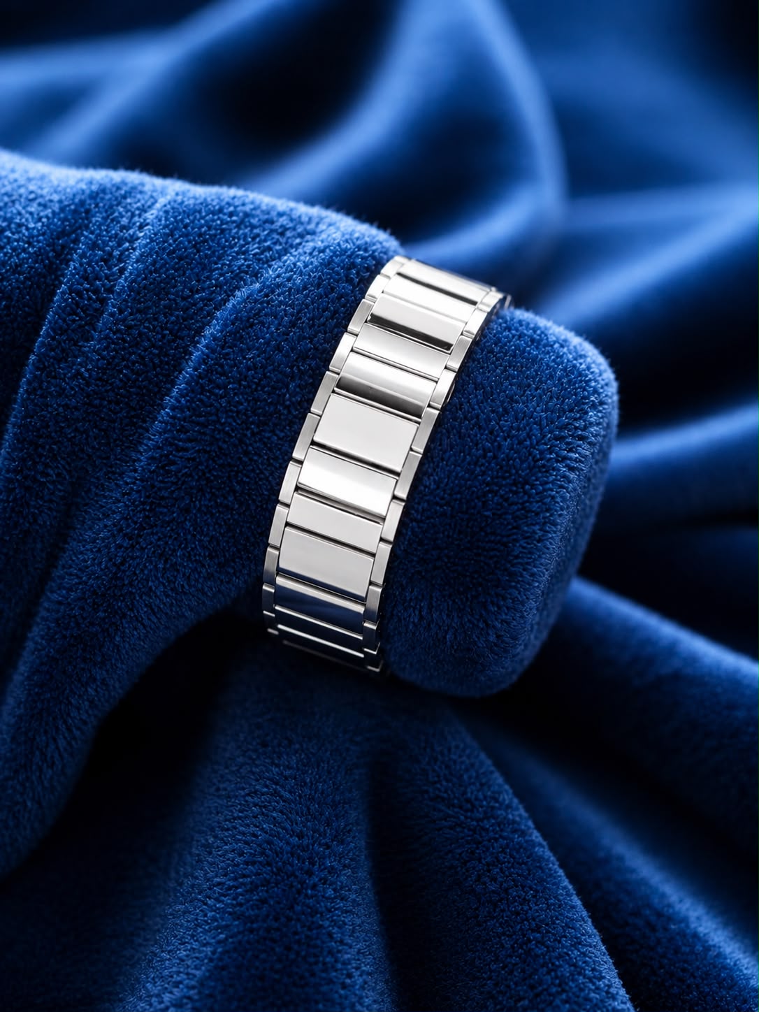 Universe Point Men’s Stainless Steel Analog Watch
